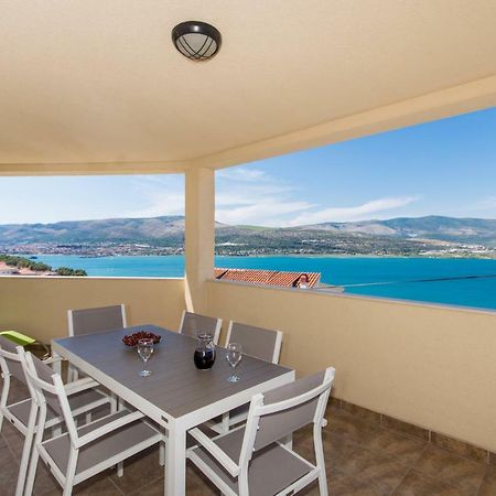 Apartments Bluesky Trogir Ngoại thất bức ảnh