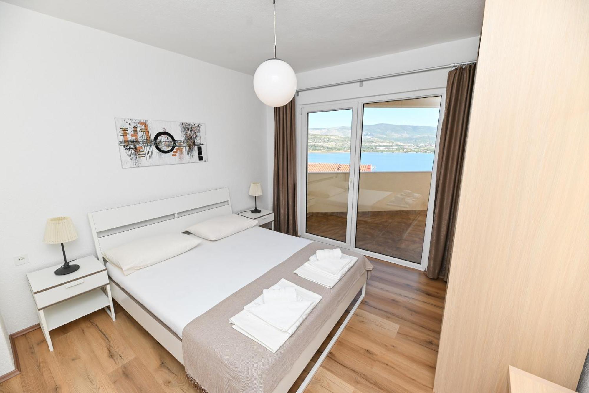 Apartments Bluesky Trogir Ngoại thất bức ảnh
