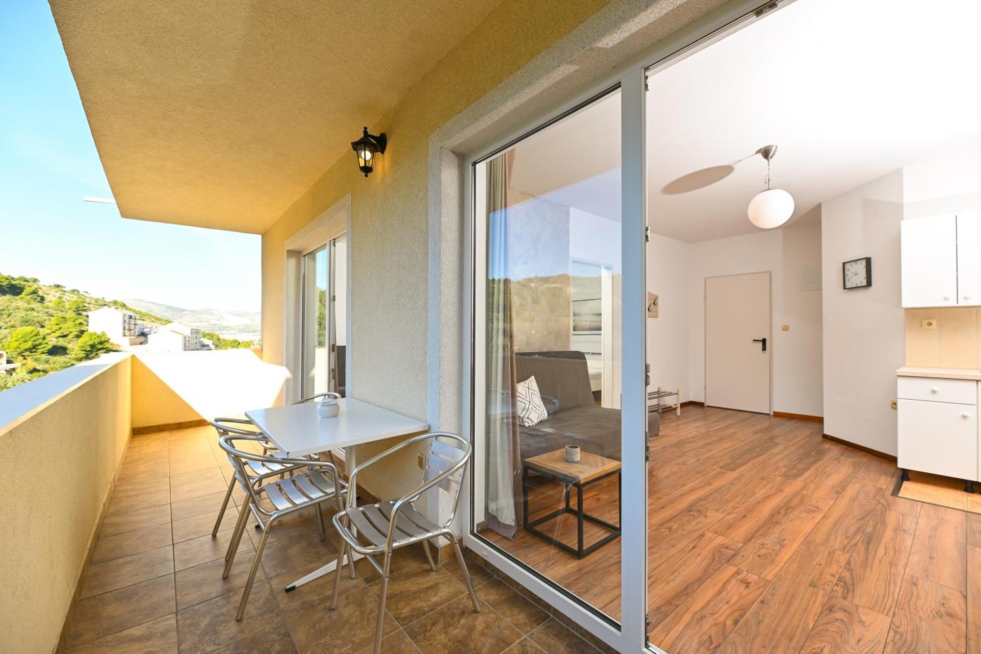 Apartments Bluesky Trogir Ngoại thất bức ảnh