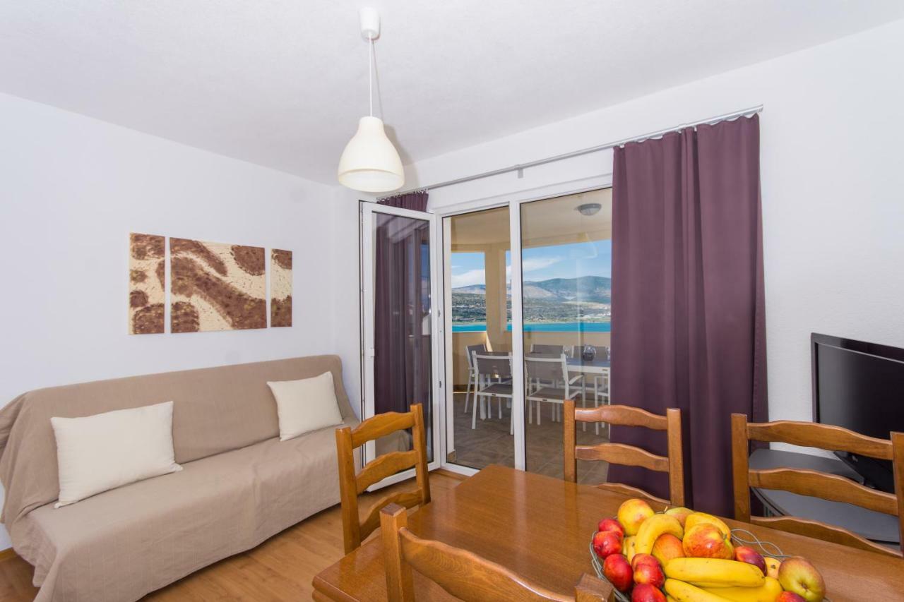 Apartments Bluesky Trogir Ngoại thất bức ảnh