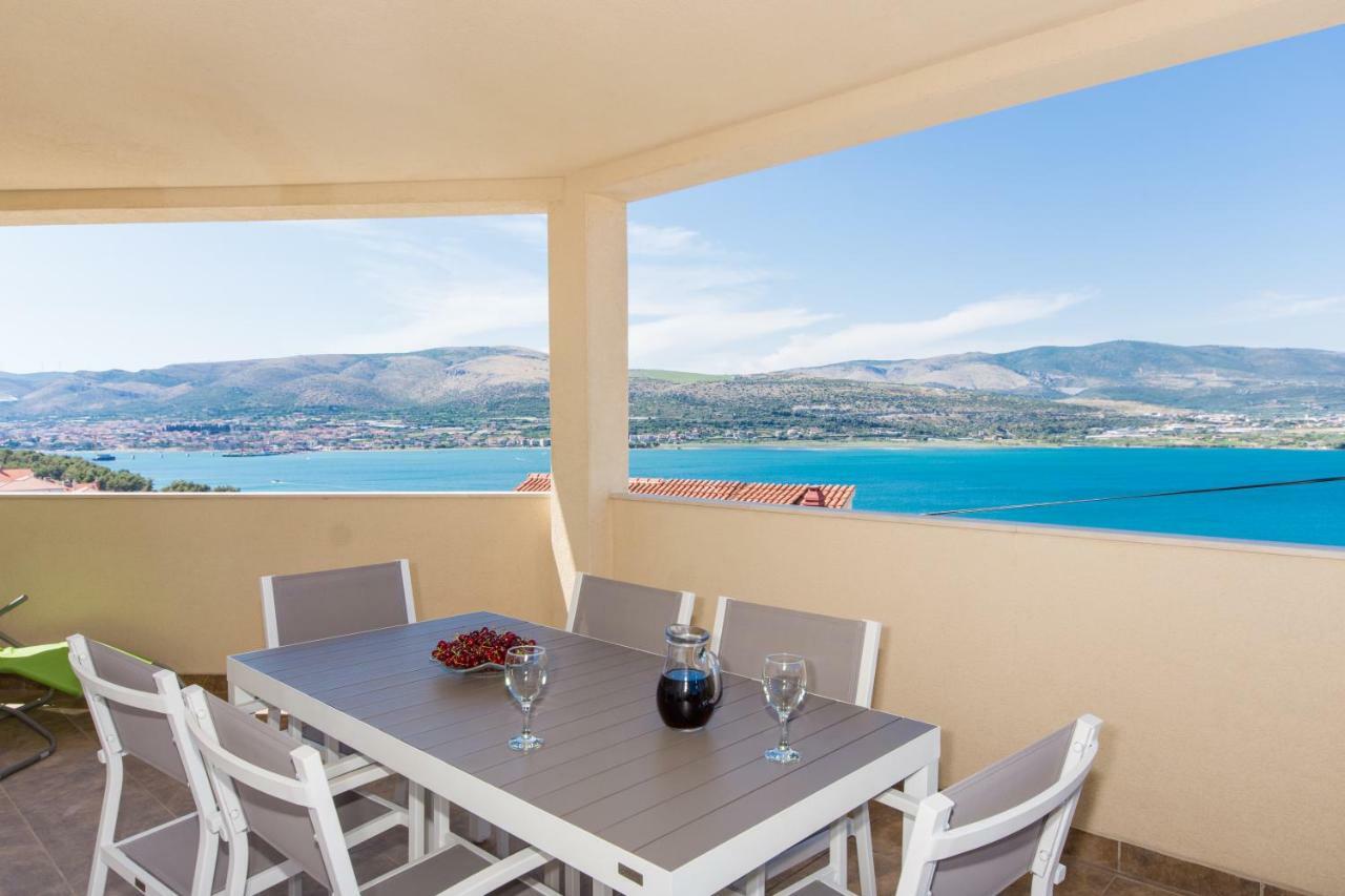 Apartments Bluesky Trogir Ngoại thất bức ảnh