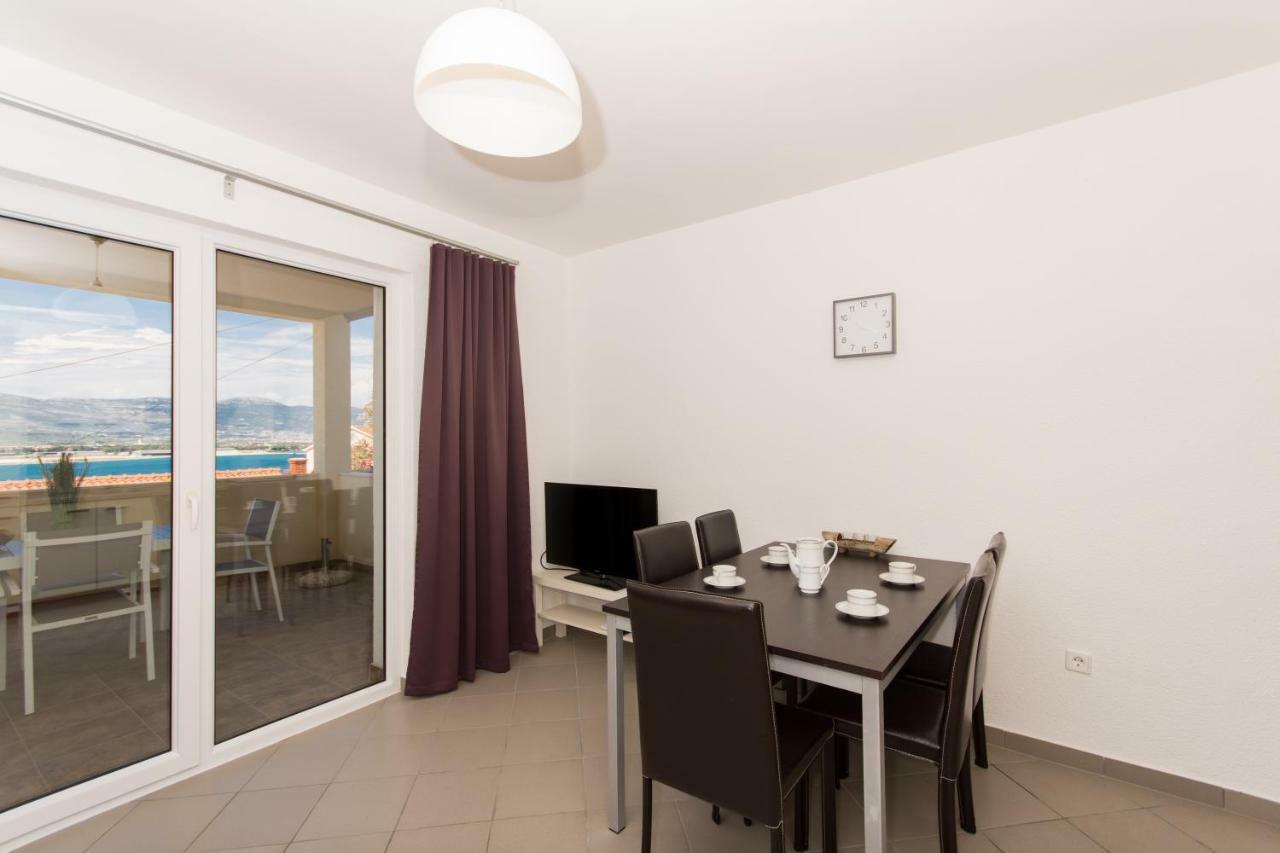 Apartments Bluesky Trogir Ngoại thất bức ảnh